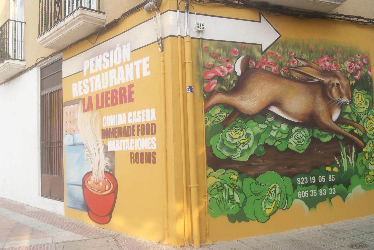 Pension Restaurante La Liebre Salamanca Luaran gambar